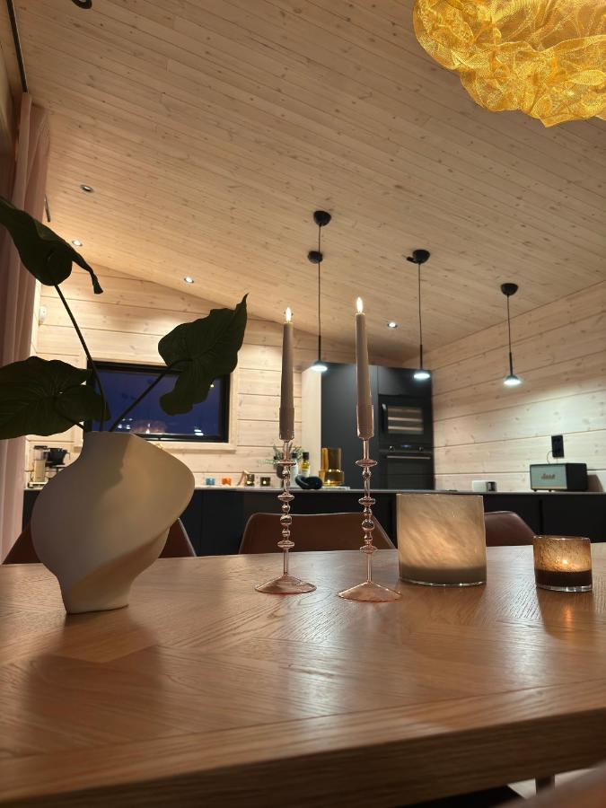 Ekkeroy Lodge - Arctic Living Vadsø Eksteriør billede